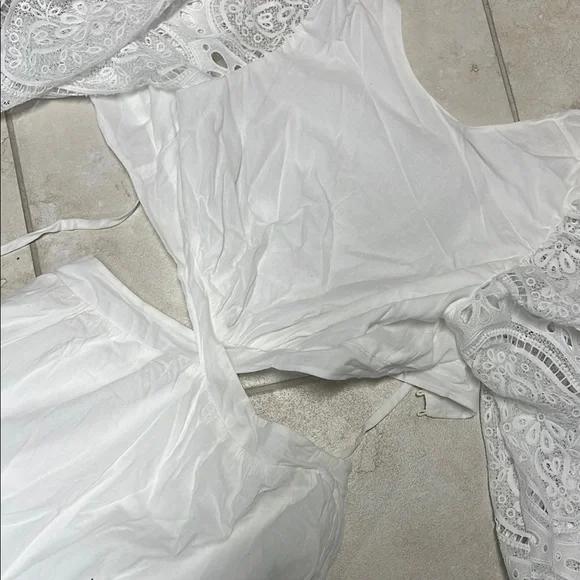 Chicwish White Lace Midi Dress - Picture 2 of 4